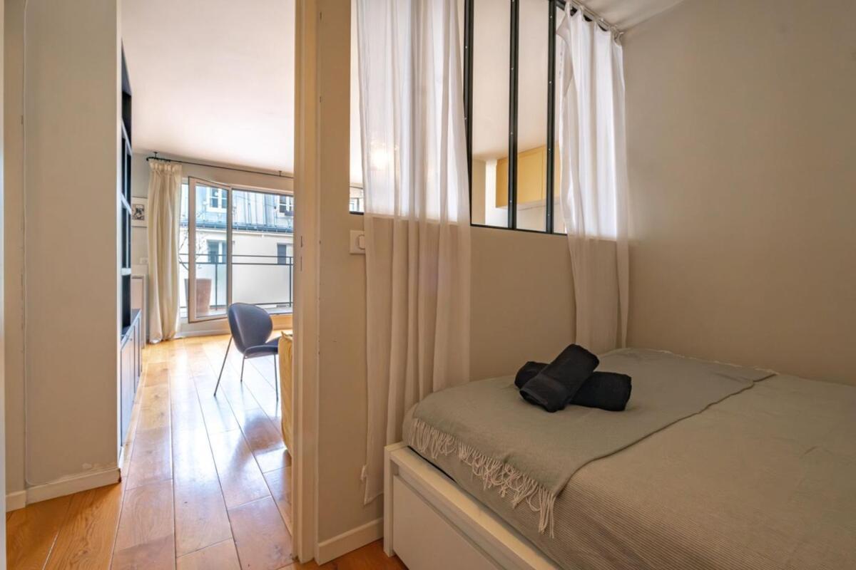 Appartement Invalides Avec Terrasse París Exterior foto